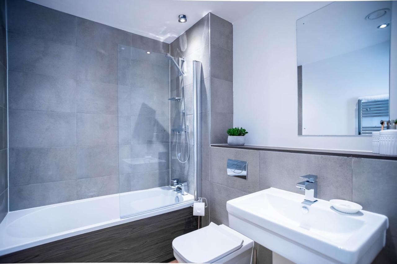 Luxe Interchange Apartment Near Old Trafford - Media City - The Quays Manchester Luaran gambar